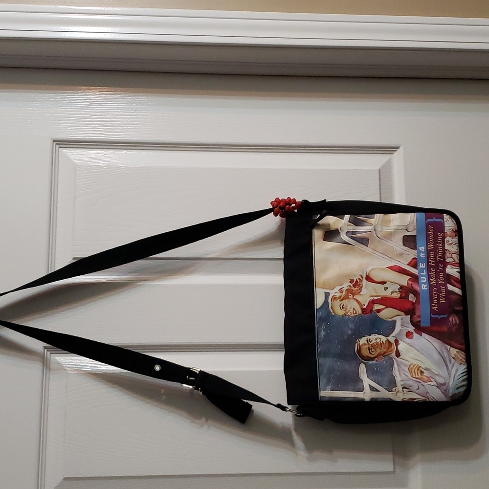 RELIC RULE #4 BAG